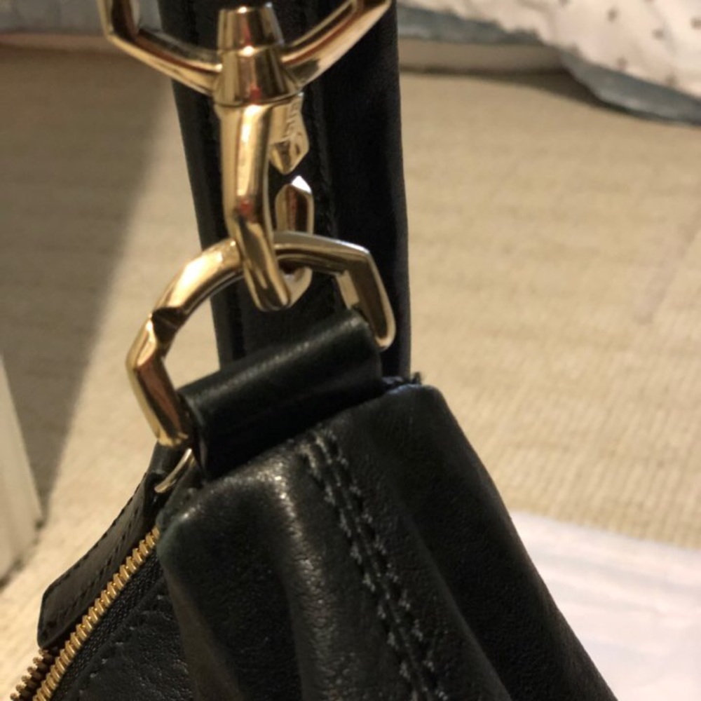 Bags - Picture 6 of 8